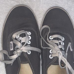 Grey vans women’s 7.5 men’s 6